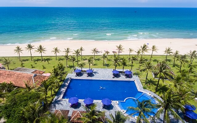 Hotels near Lang Co Hue beach