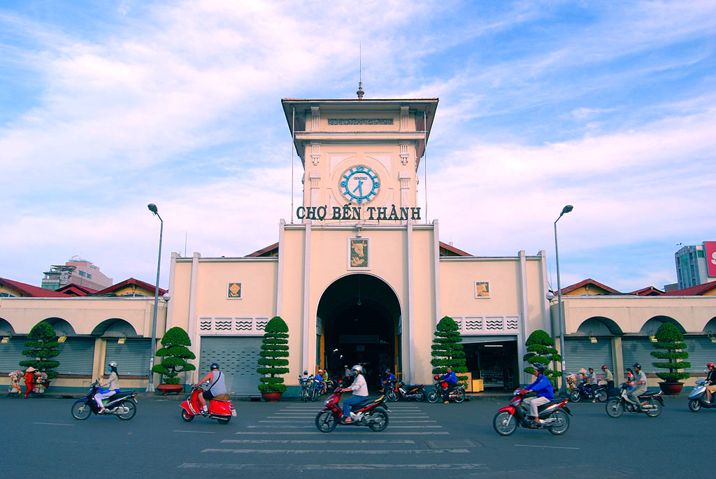 Ben Thanh Market Gate