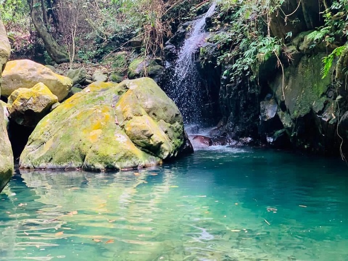 Ngao Waterfall.