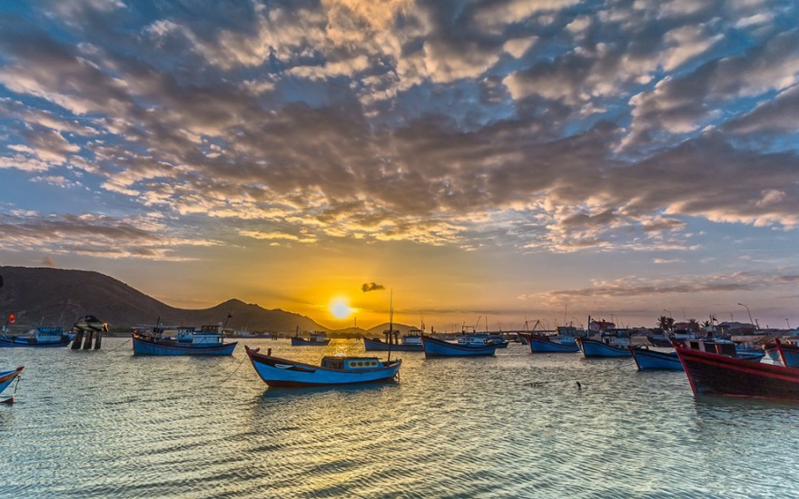 Ninh Chu Beach