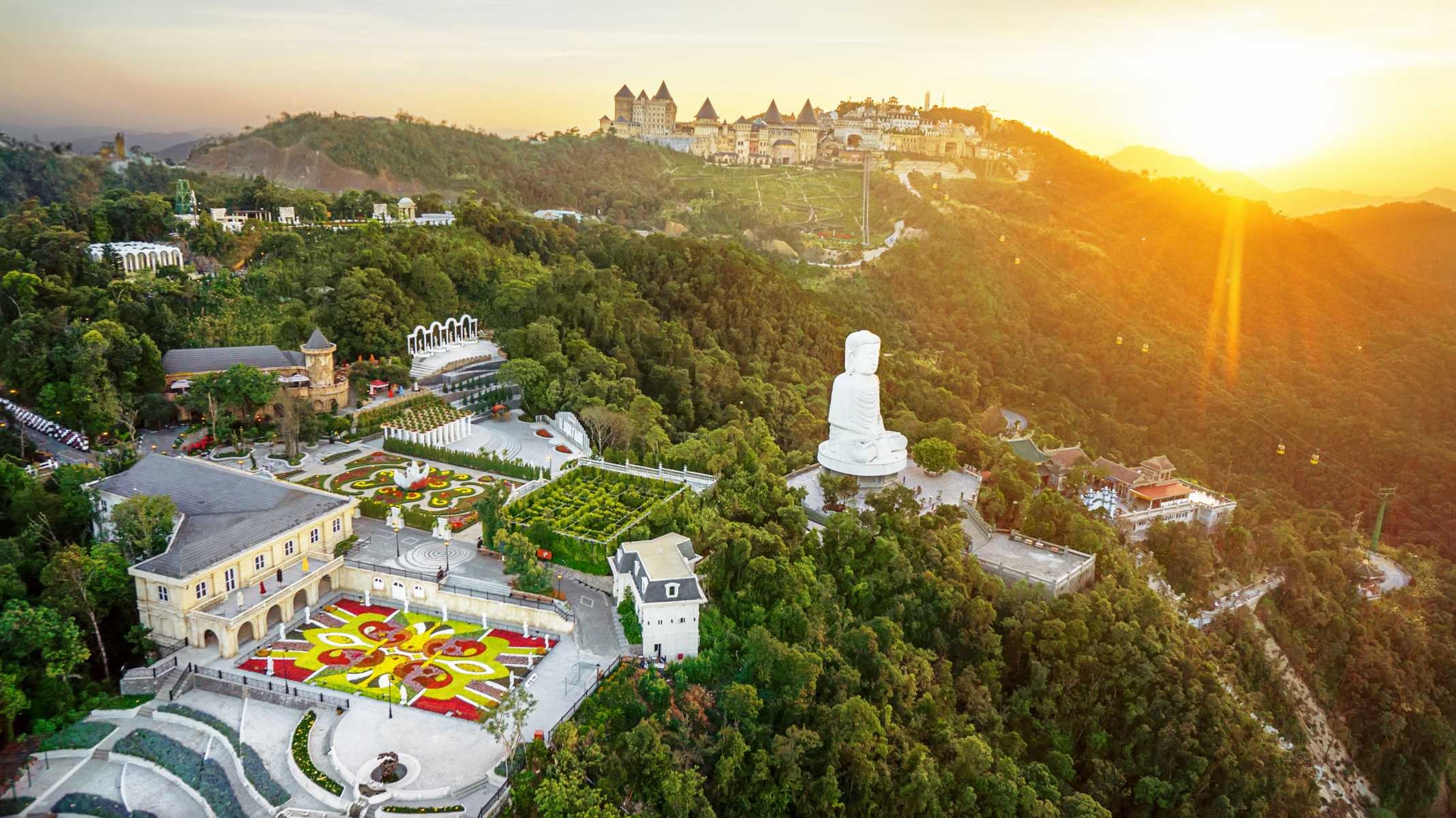 Bình minh ở Bà Nà Hill