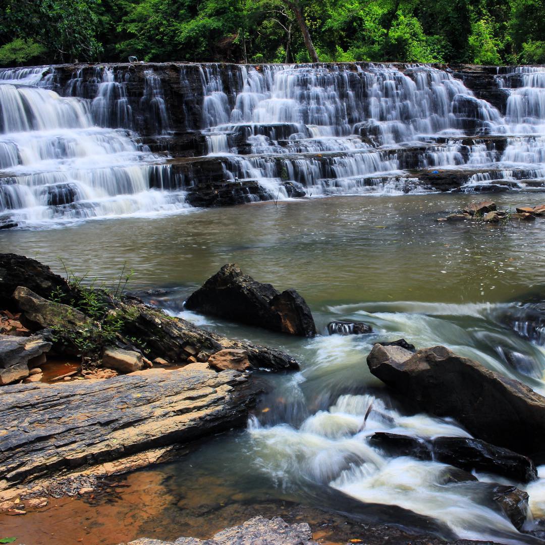 Thuy Tien Waterfall