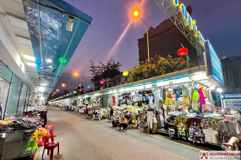 Nha Trang night market