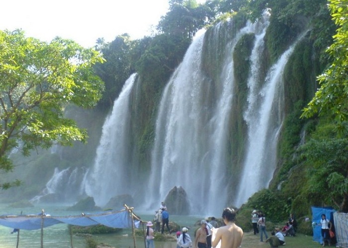 Khuon Tat Waterfall