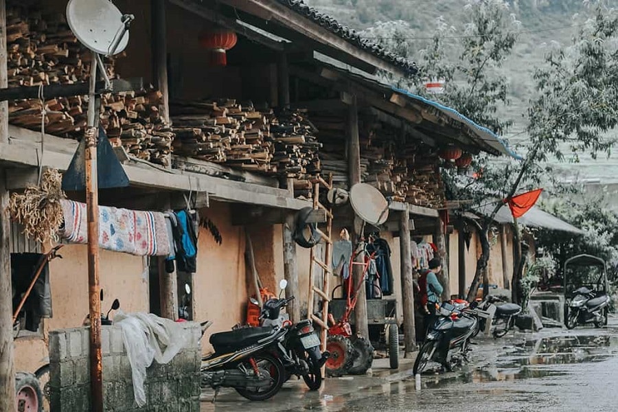 Phó Bảng những ngày mưa