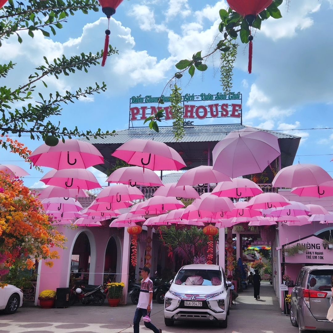 PINK HOUSE SA ĐÉC - NGÔI NHÀ MÀU HỒNG ĐẦY THƠ MỘNG