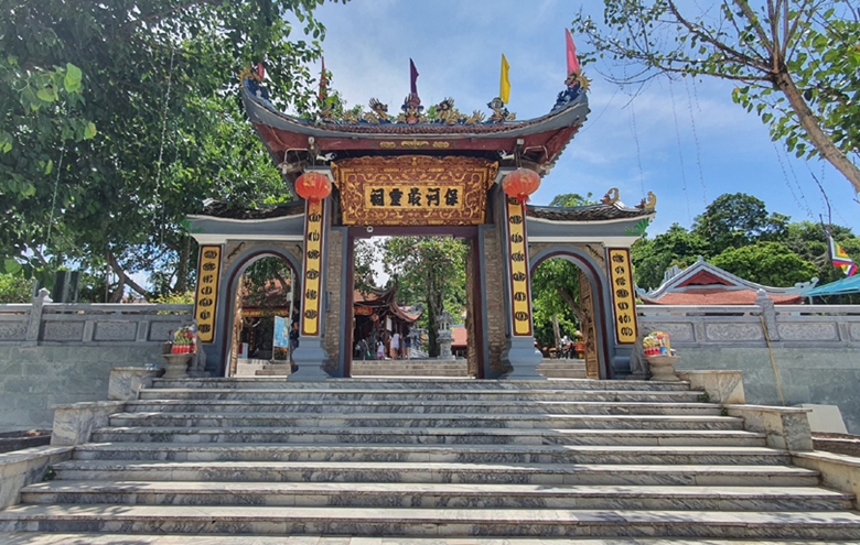 Bao Ha Temple