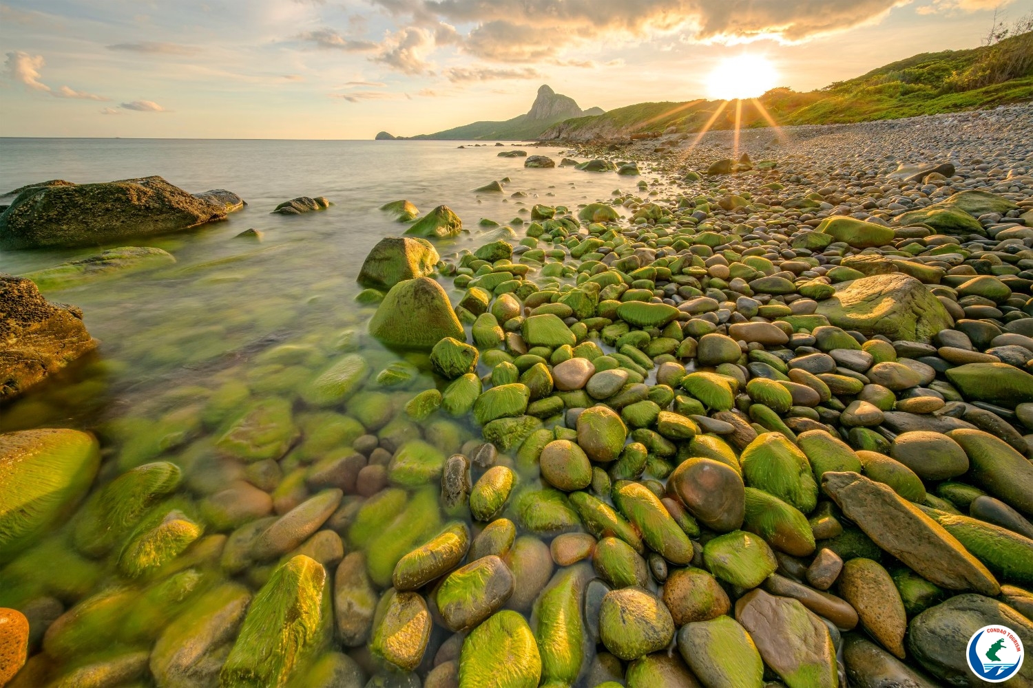 Dawn in Con Dao