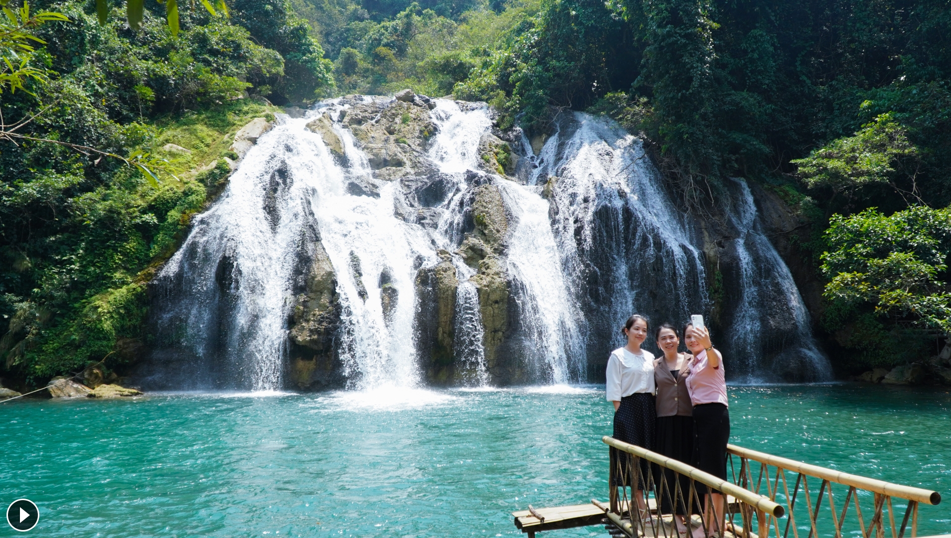 Ta Puong Waterfall