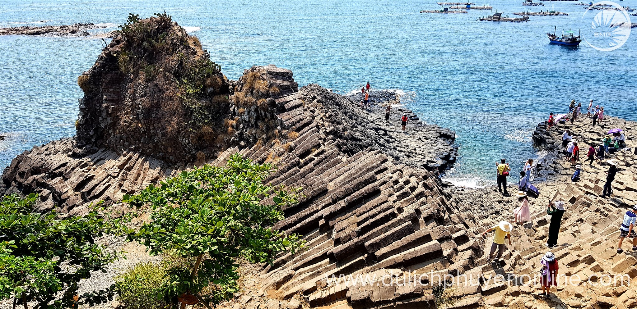 Explore the famous landscapes and islands of Phu Yen