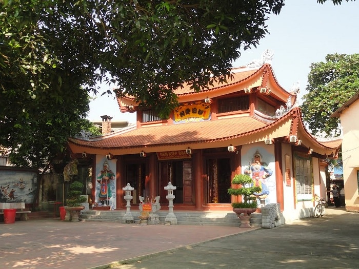 Đền Hạ ở Tuyên Quang