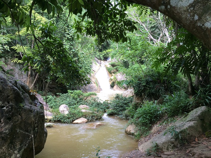 Na Khoang Waterfall