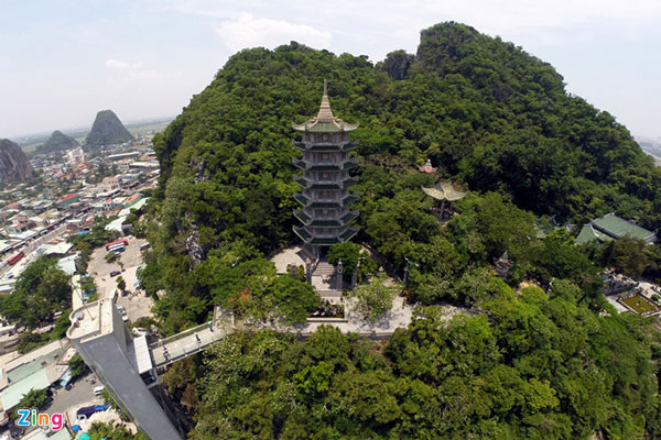 Non Nuoc stone carving village