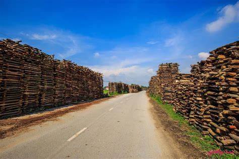 Phu Lang Pottery Village - depositing the soul of Vietnamese countryside