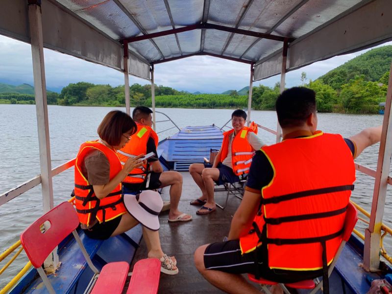 Ghenh Che Lake