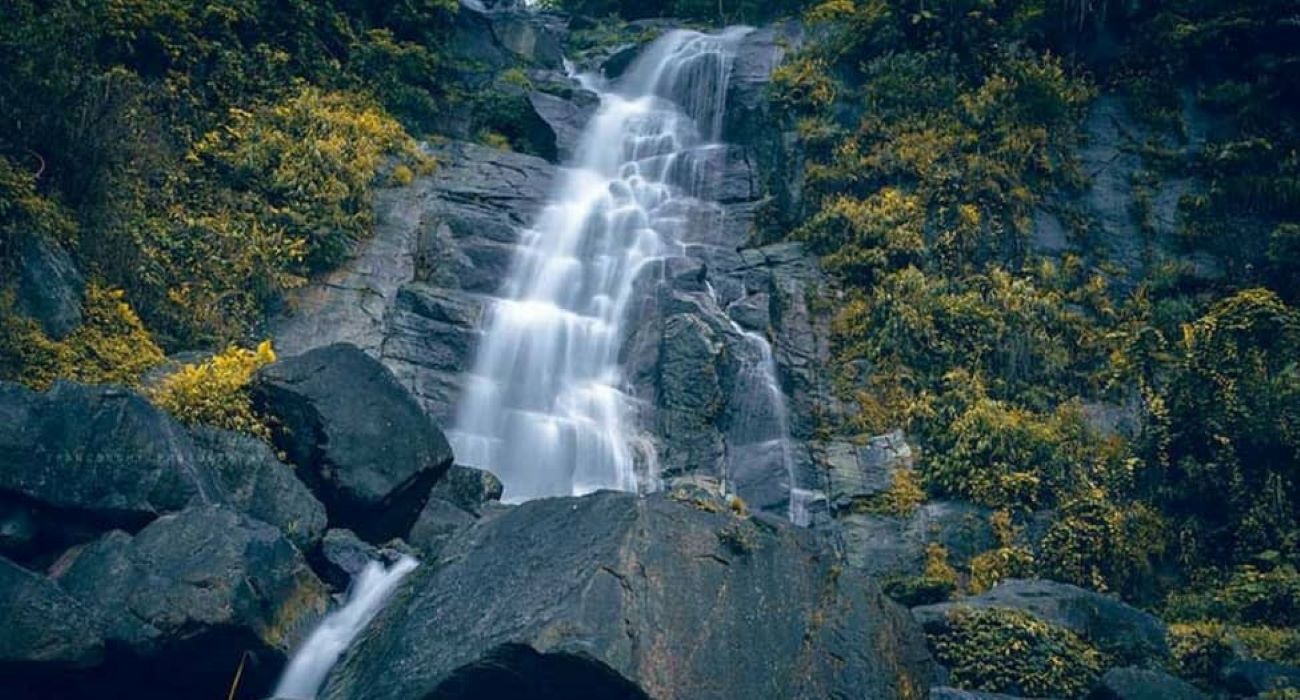 来到Siu Puong瀑布，除了欣赏广阔富饶的山林美景，还会听到神秘的故事。