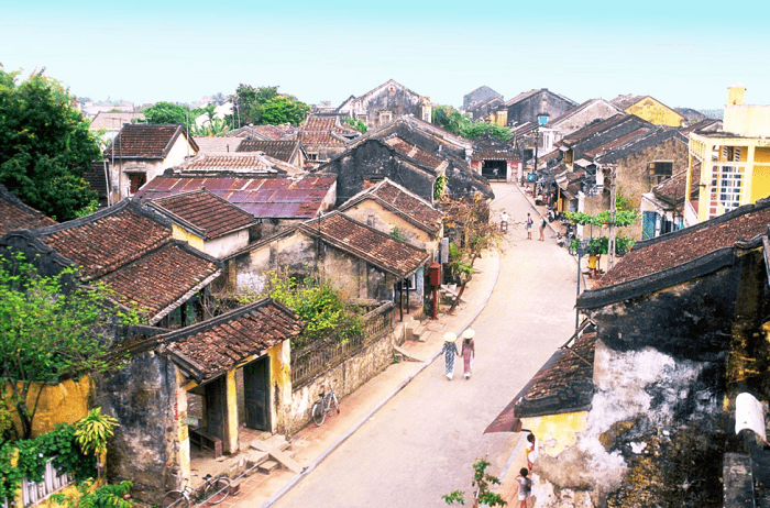 Làng cổ Bích La