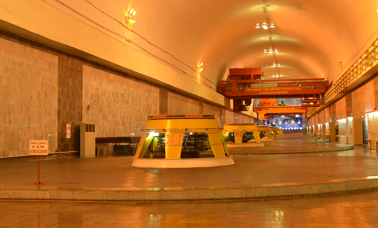 Inside Hoa Binh hydropower plant