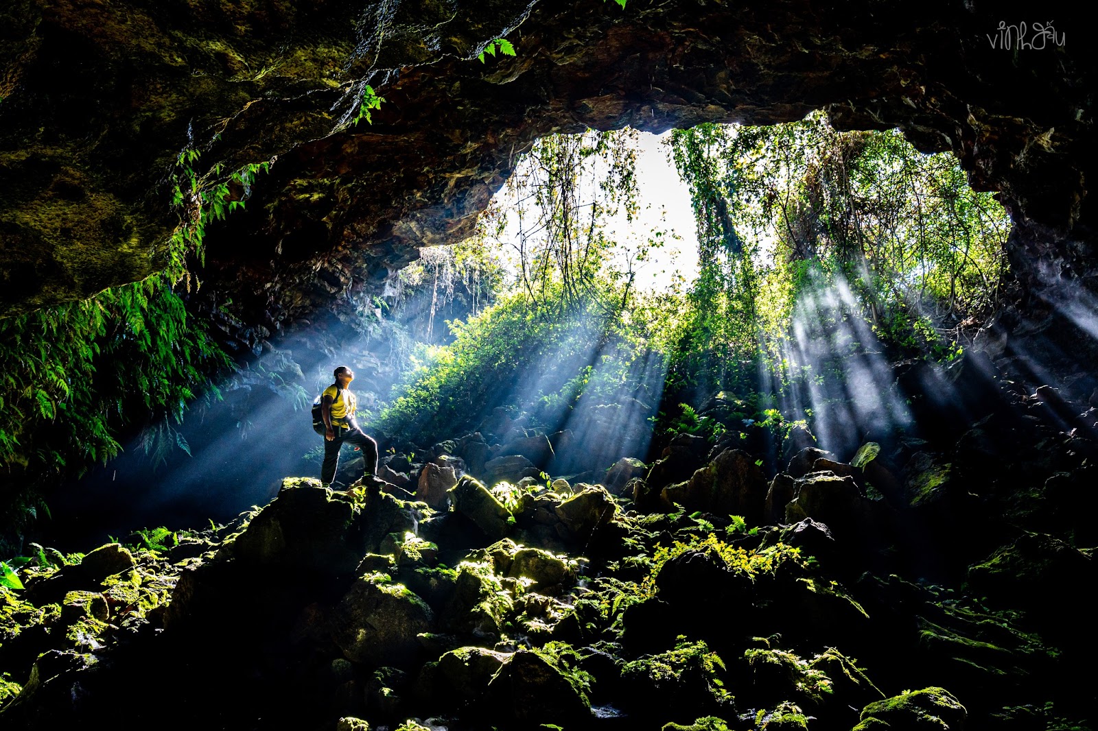 Chu Bluk volcanic cave