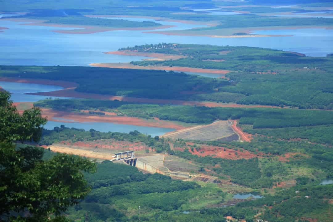 Thac Mo hydroelectric lake