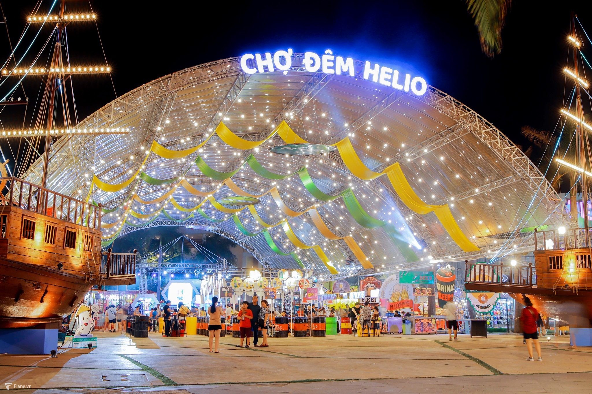 Helio night market