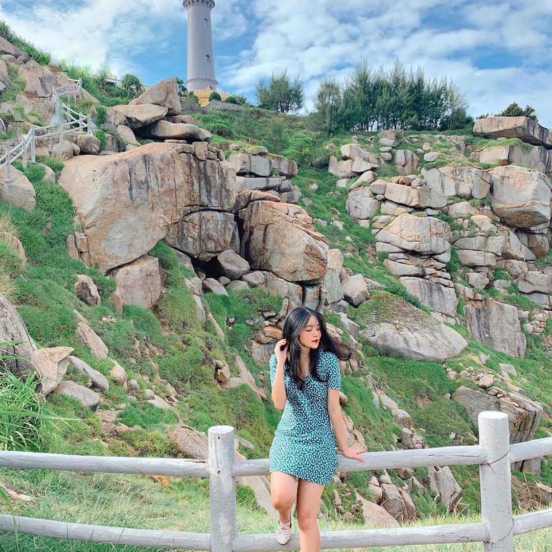 Dai Lanh lighthouse