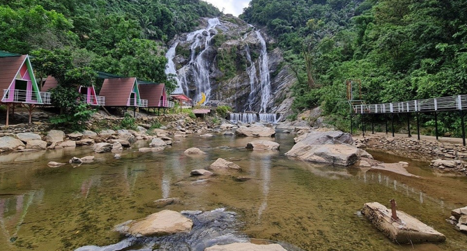 White Waterfall Ecotourism Area