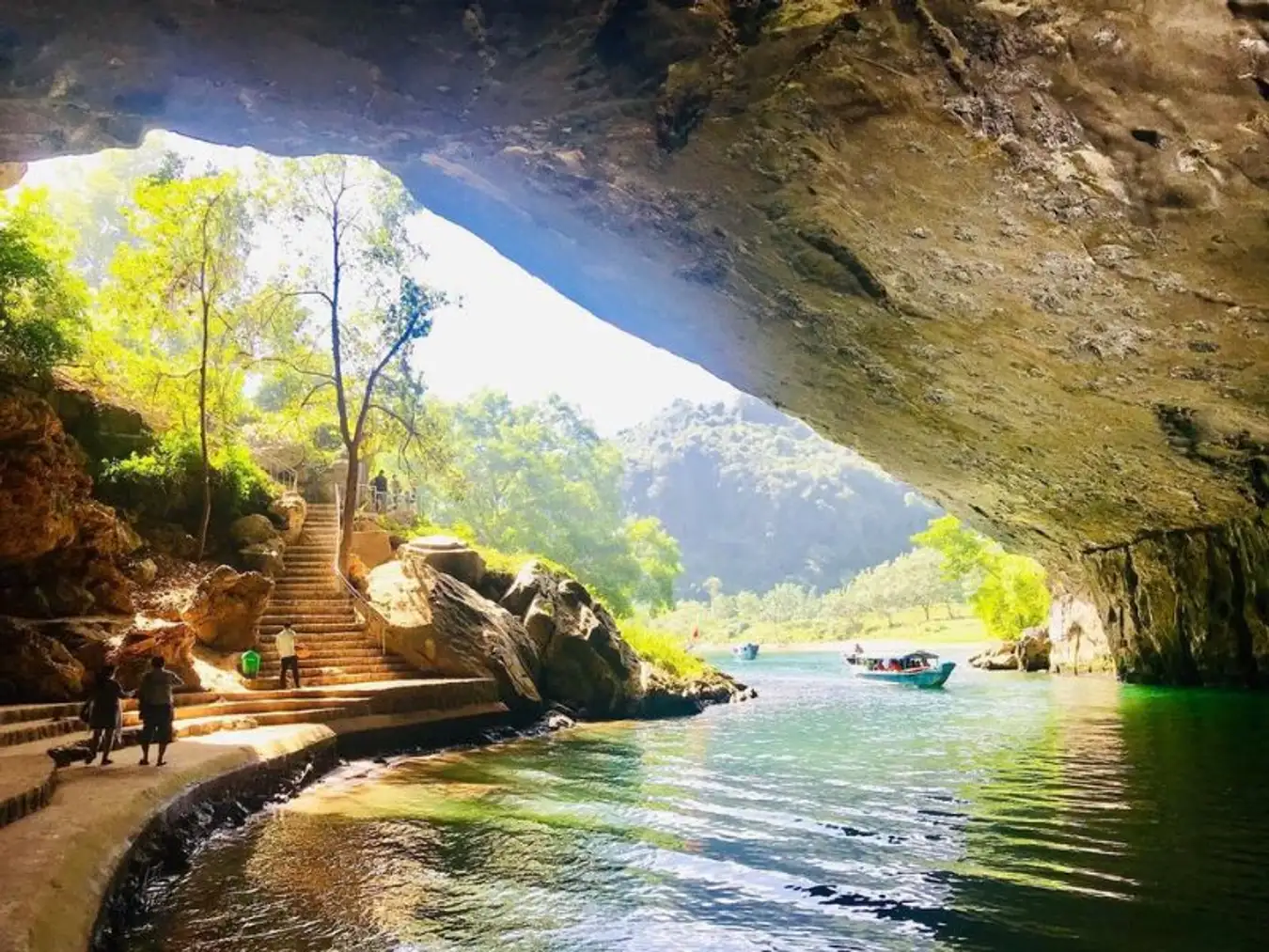 Phong Nha Cave