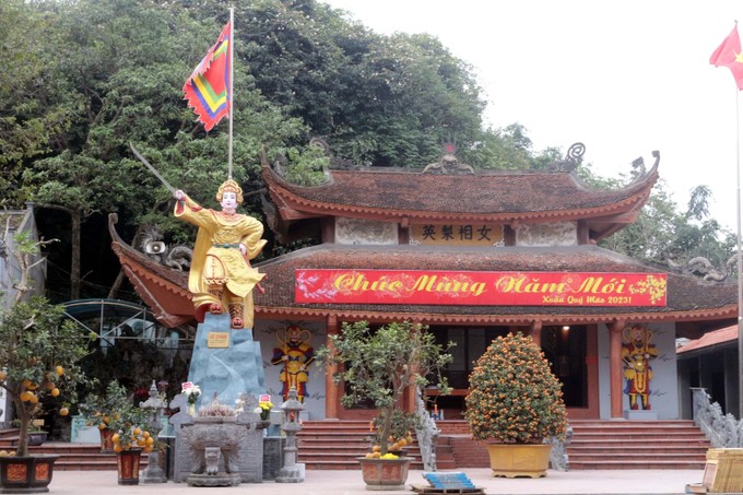 女性将軍ル・チャンを祀る寺院