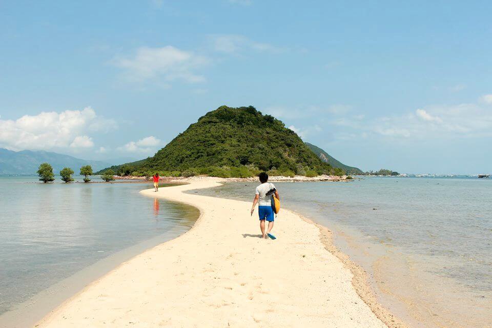 Explore the walking paths across the sea to the island