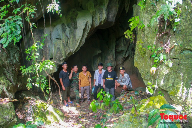 Ta Puong Waterfall