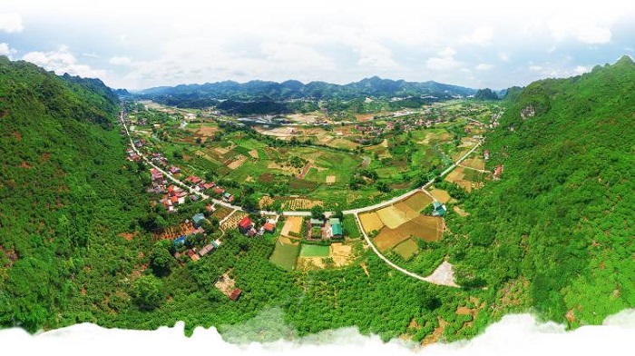 Panorama of Ai Chi Lang