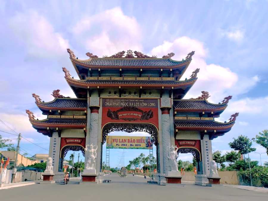 玉佛寺和夏雷寺