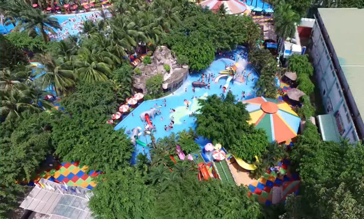 Dam Sen water park