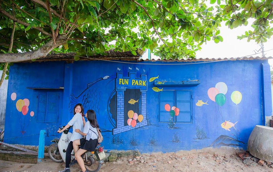 See the 'new shirt' of Tam Thanh mural village, Quang Nam