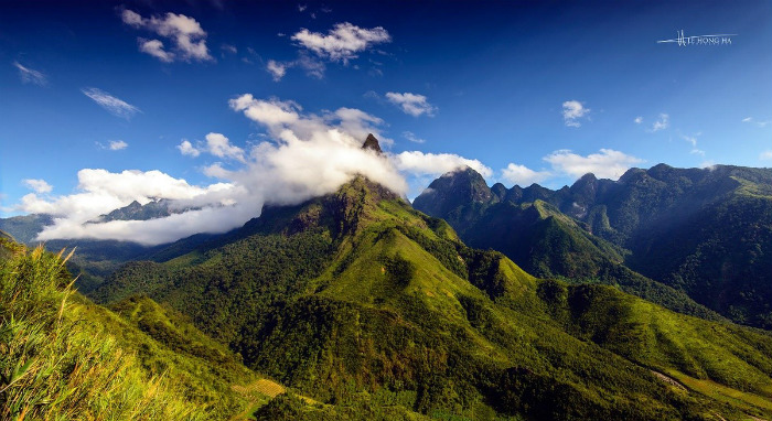 Chu Va Peak - top 7 most beautiful places in Lai Chau