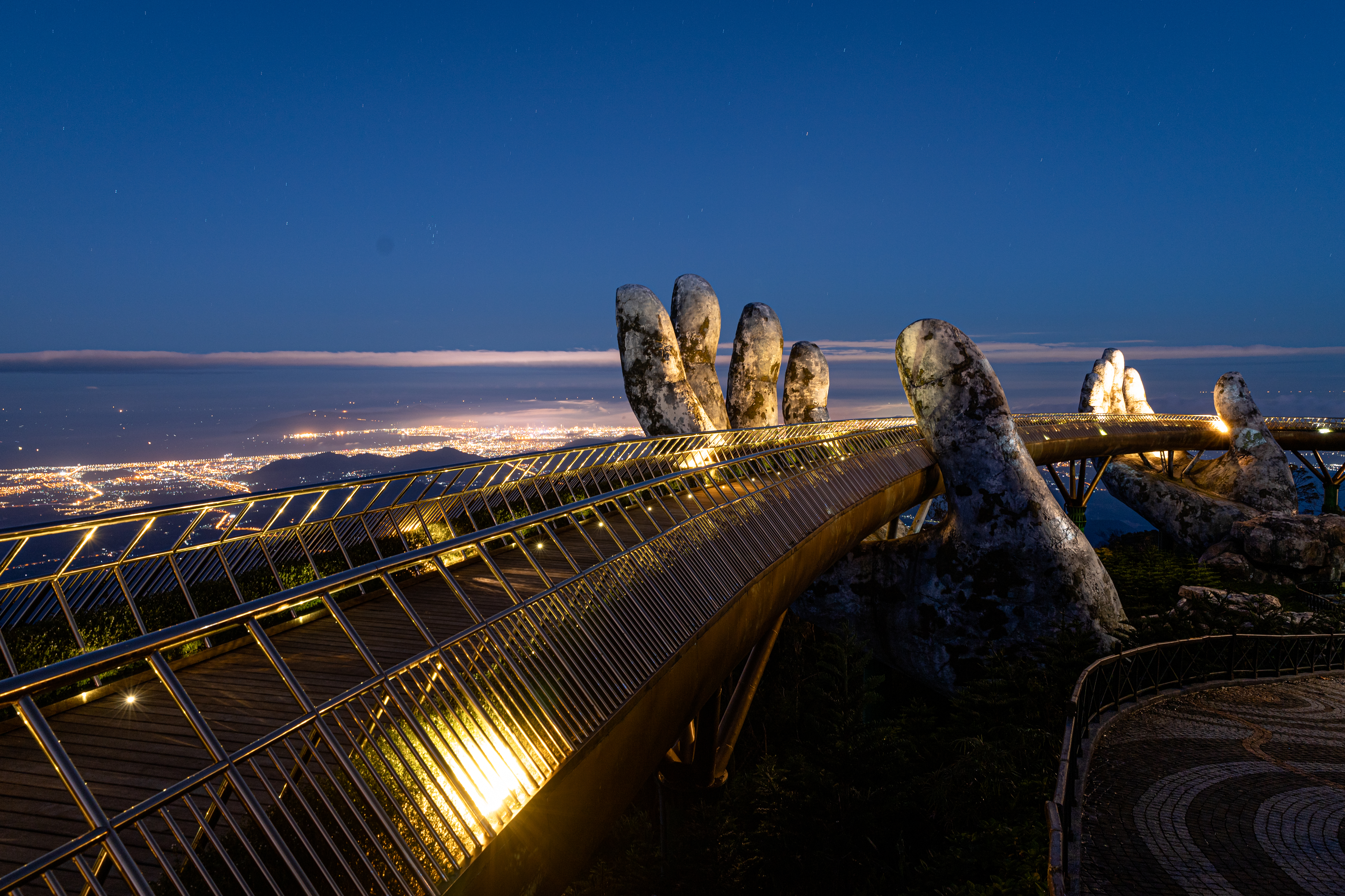 "Bà Nà Đêm - Bana By Night" tại Sun World Ba Na Hills