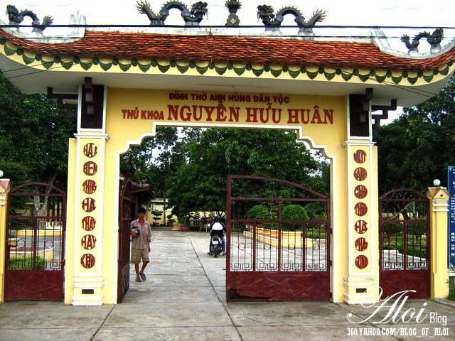 Đến thăm đền thờ thủ khoa Nguyễn Hữu Huân tại Tiền Giang