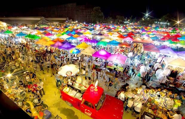 The bustling trading scene inside Tay Do Night Market is also an indispensable feature