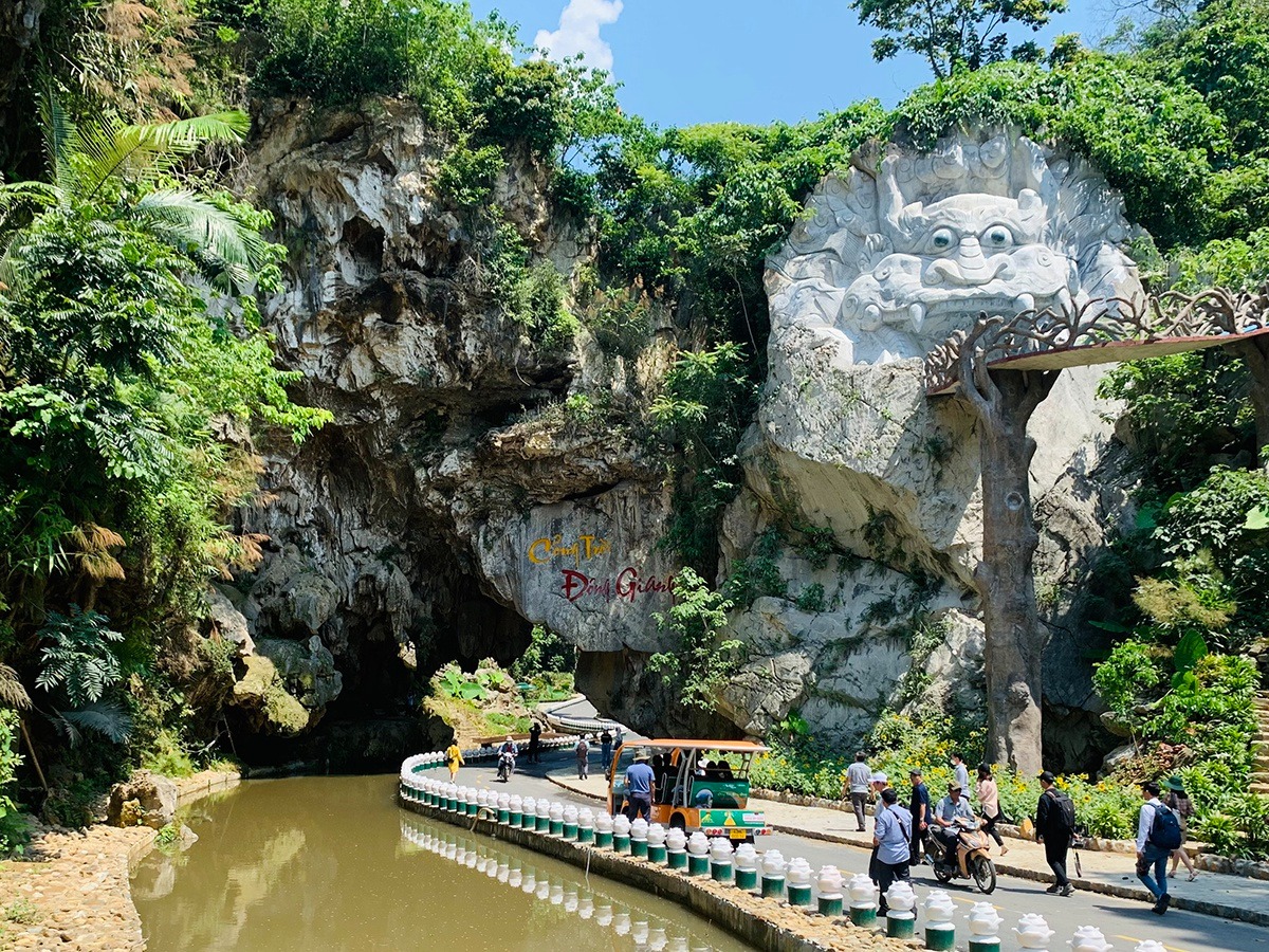 Dong Giang Heaven Gate Ecotourism Area