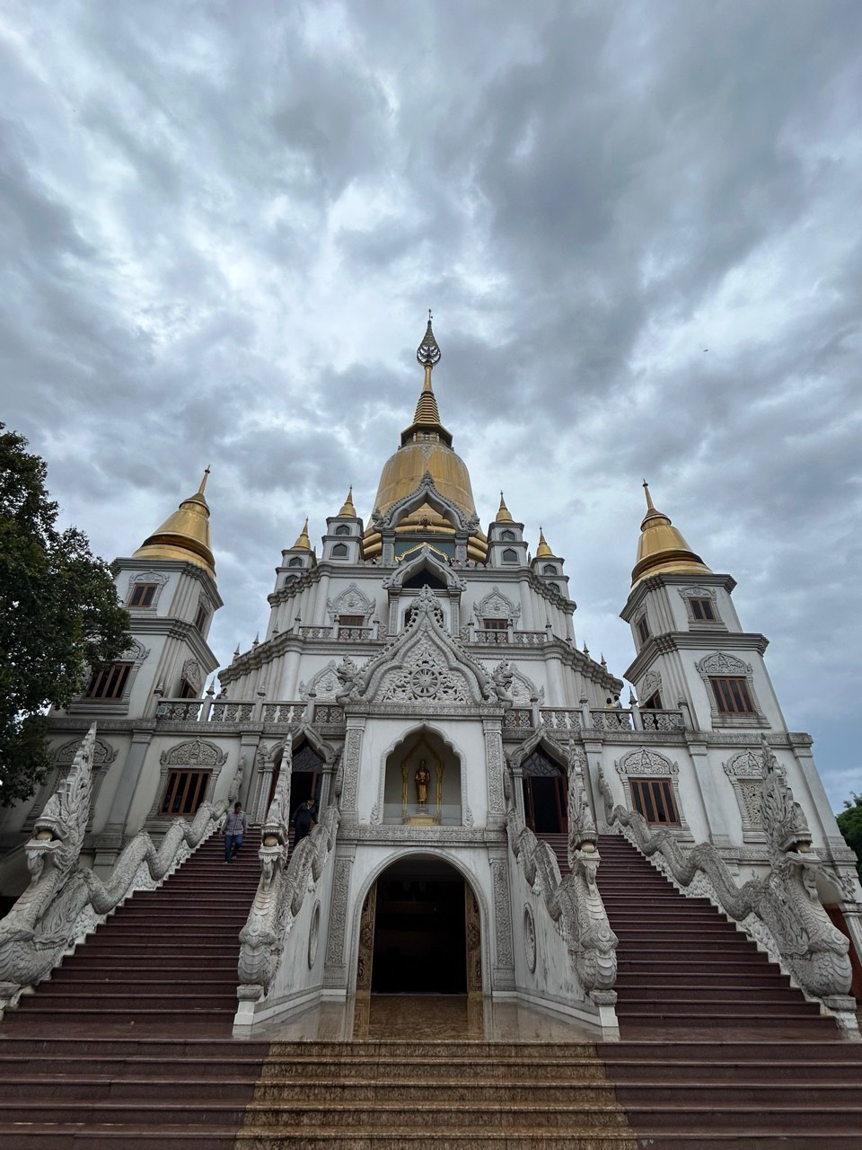 KHÁM PHÁ “NGÔI CHÙA THÁI” TRÊN ĐẤT VIỆT