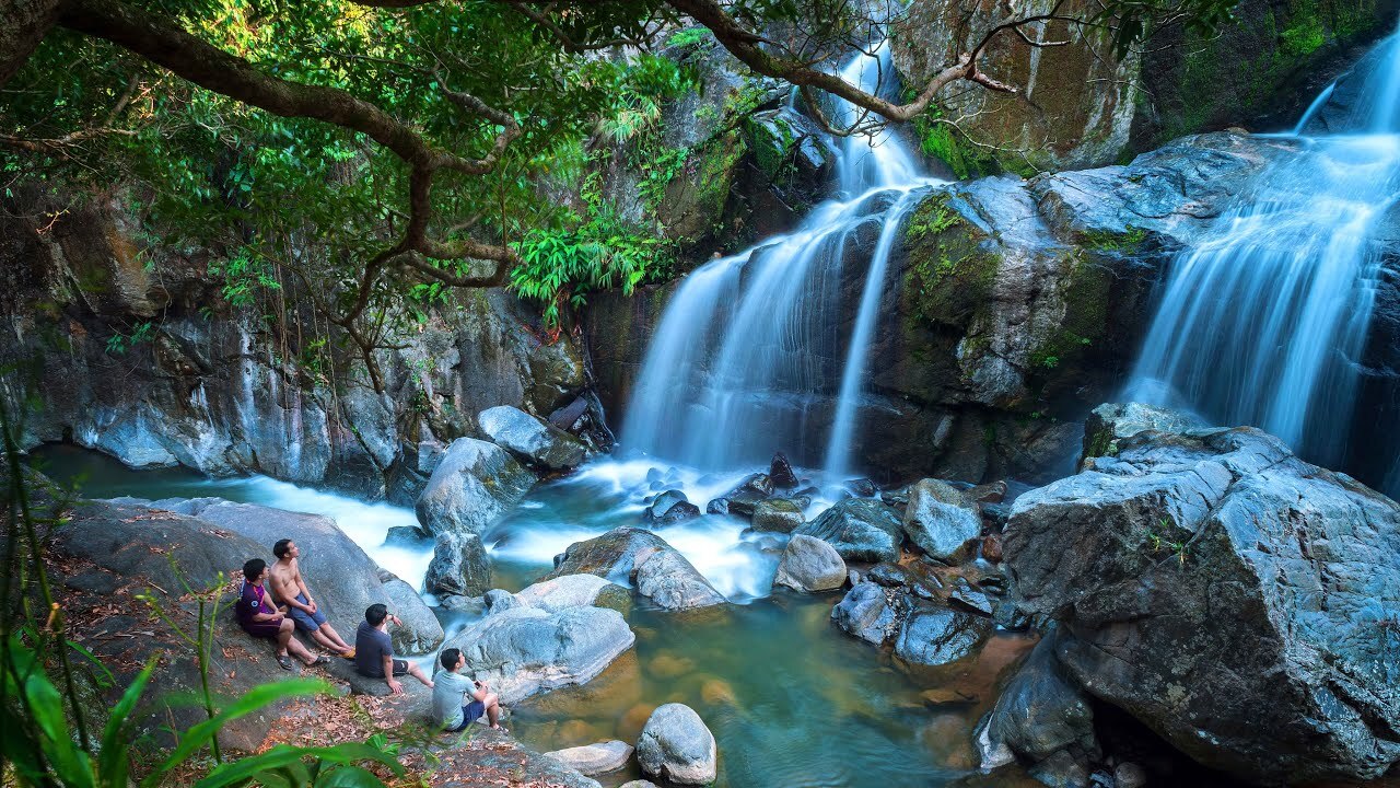 Lung O Waterfall