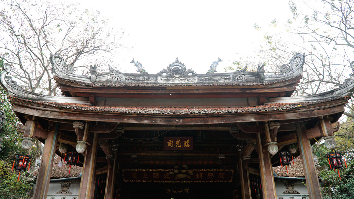 Chu Dong Tu Temple