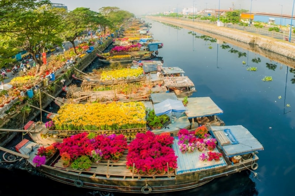 平东码头的春节花卉市场是您在西贡必须体验的特殊场合之一。