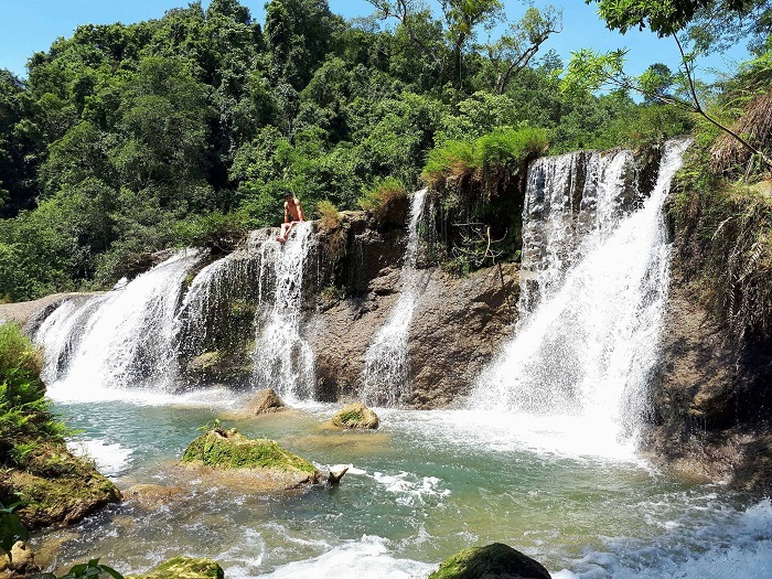 Mo Waterfall