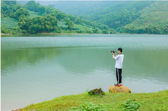 Suoi Ong Lake的风景仿佛没有悲伤