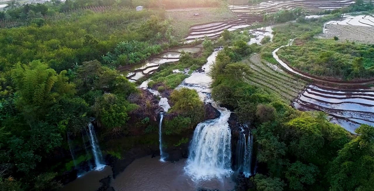 Phu Cuong Waterfall