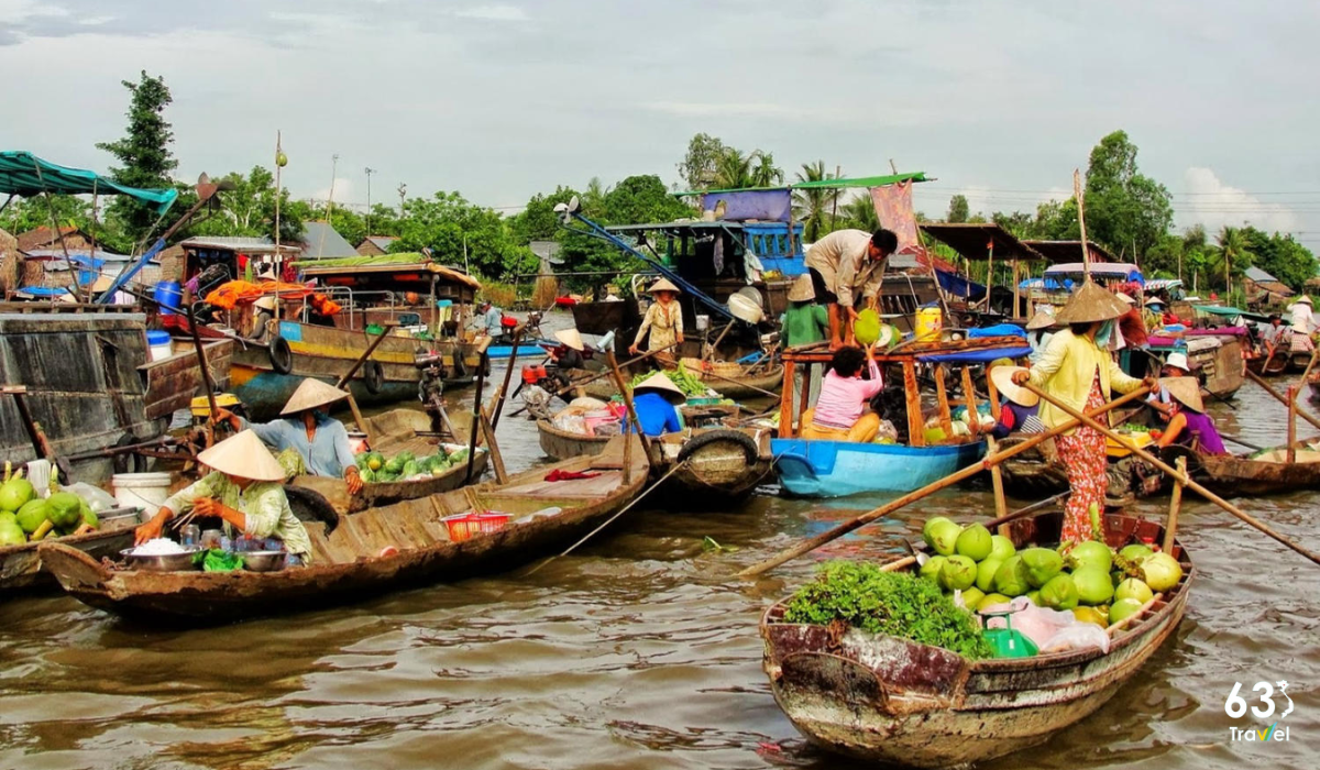 Ngắm trọn nét đẹp độc đáo của Chợ nổi Cái Bè ở Tiền Giang