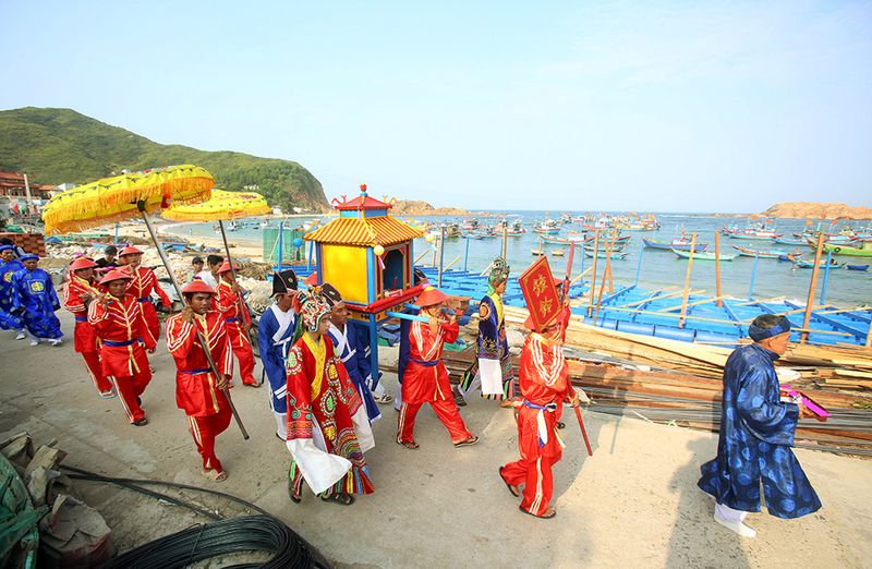 Long Thuy Beach