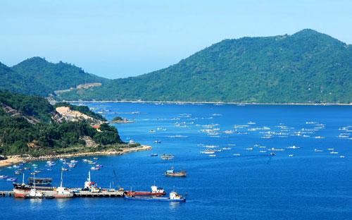 Vung Ro - View from afar